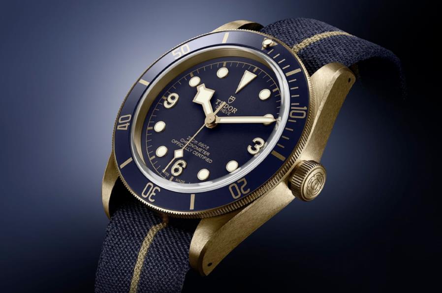 Tudor Black Bay Bronze Bucherer Blue來到美國