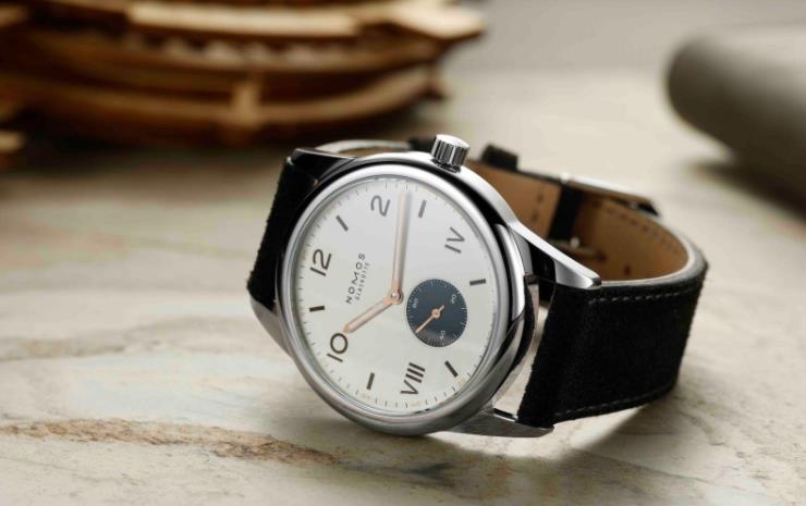 NOMOS Glashütte Club Campus系列手表獨特的藝術(shù)美學和青春心態(tài)